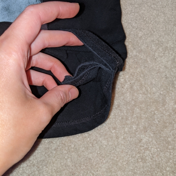 Marilyn Monroe black top - Picture 8 of 10